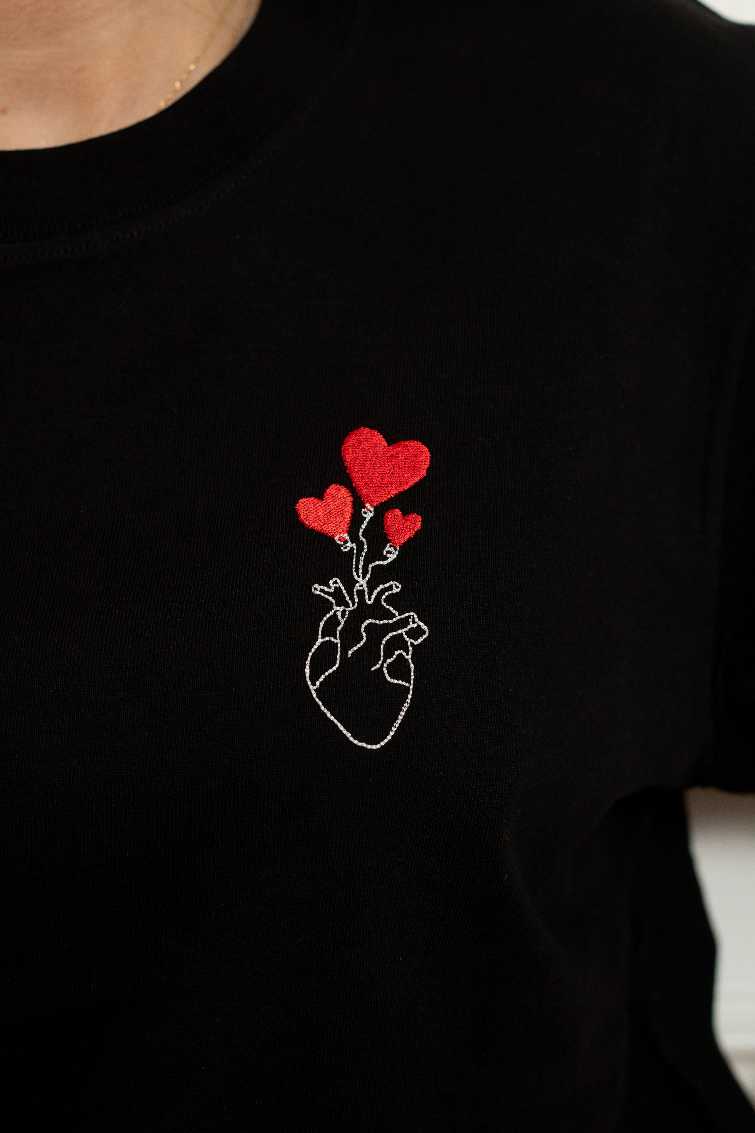 TEE-SHIRT NOIR COEUR COEUR