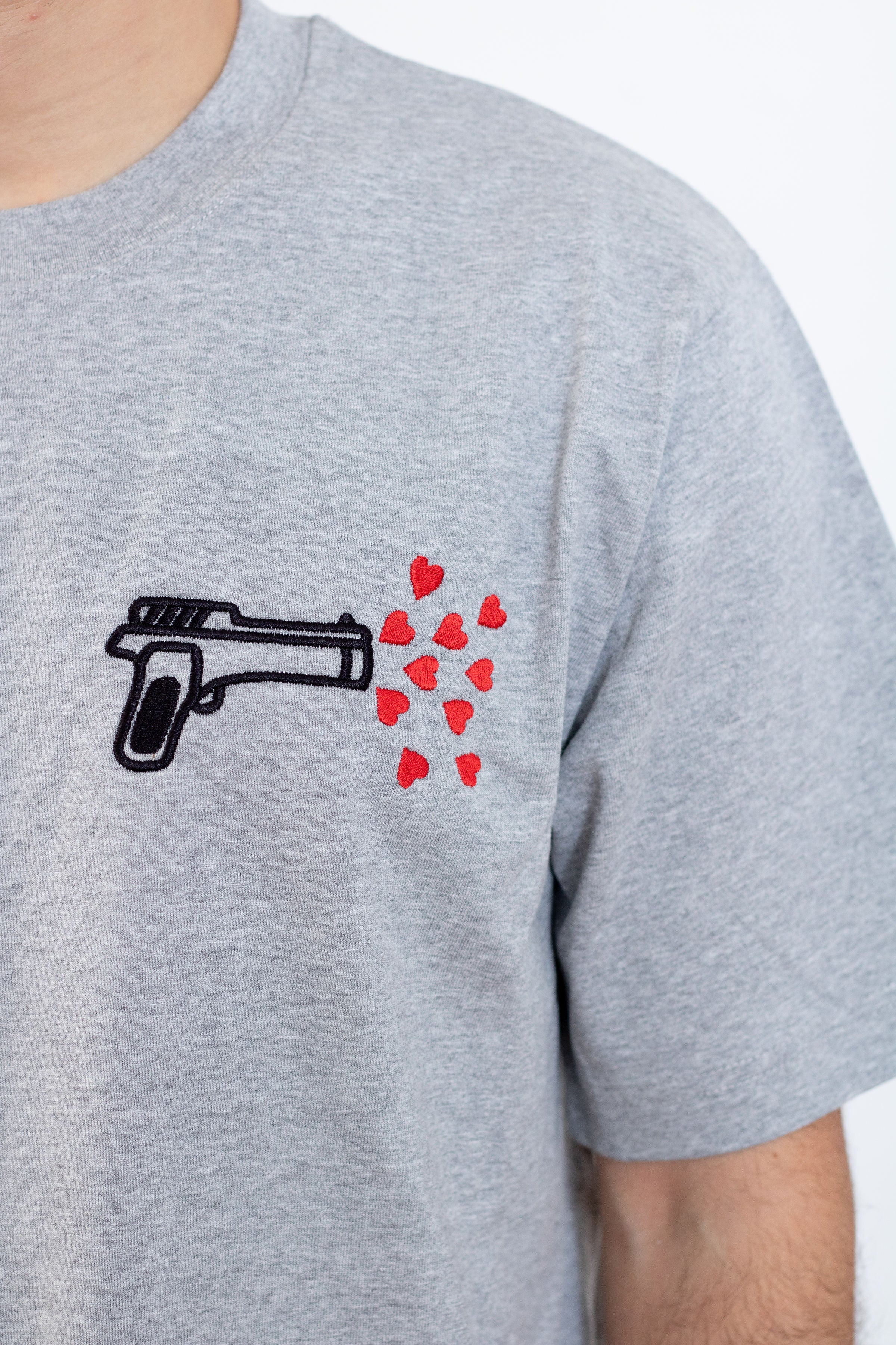 TEE-SHIRT GRIS PISTOLET